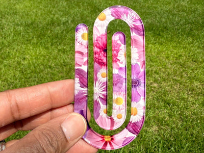 Jumbo sized paperclips